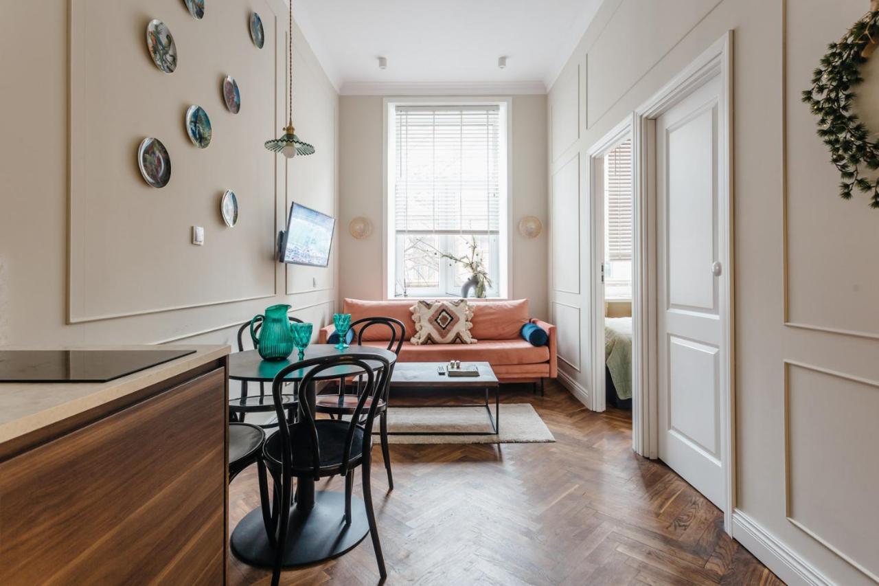 Old Town Apartment クラクフ エクステリア 写真